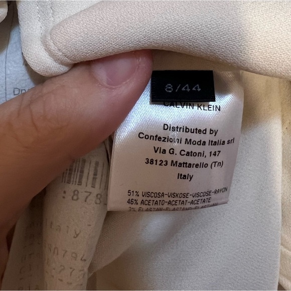 Calvin Klein Collection
Crew Neck Long Sleeve Sweatshirt
Size: M | US 8​​ - Picture 4 of 5